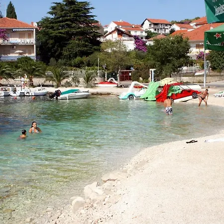 Family-friendly With Swimming Pool Okrug Gornji, Ciovo - 18827 *