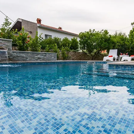 Family-friendly With Swimming Pool Okrug Gornji, Ciovo - 18827 *